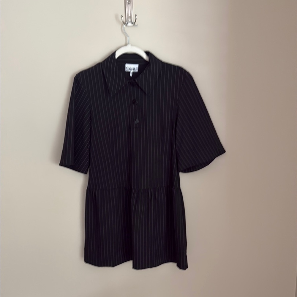 I’d call this dress a hanger dog!